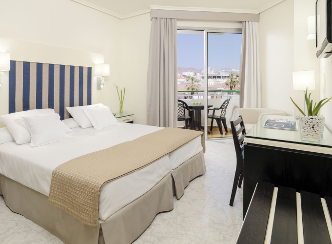 Privilege Twin room