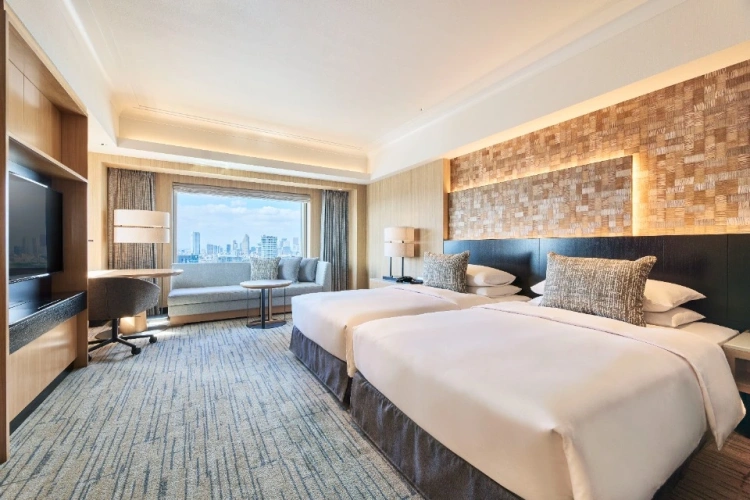 Corner (Cerulean Floor) Twin room