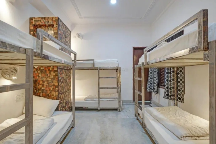 Bed in Dorm