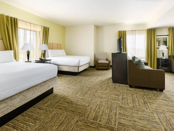 2 Bedrooms Suite