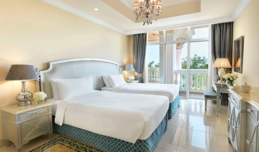 2 Bedrooms Palm Suite