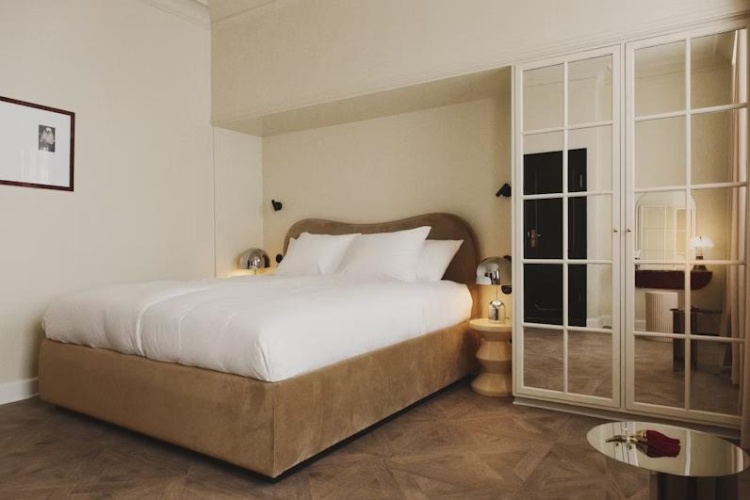 Small Double room