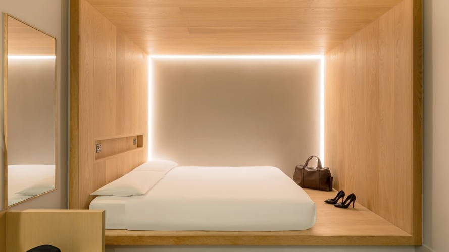 Double Cocoon (no window)