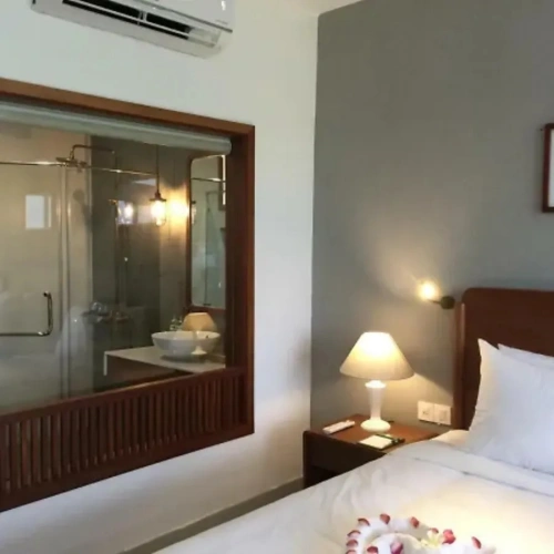Deluxe Double room with rice field view