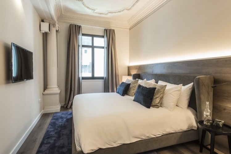 5 Bedrooms Summum Apartment