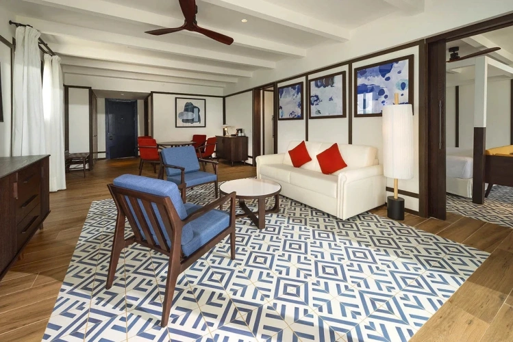 Privilege Double Master Suite