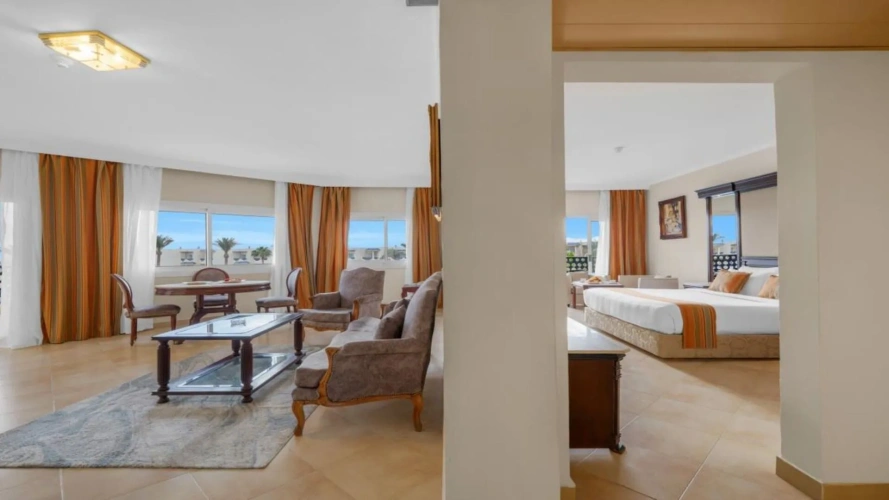 Double Suite with pool view