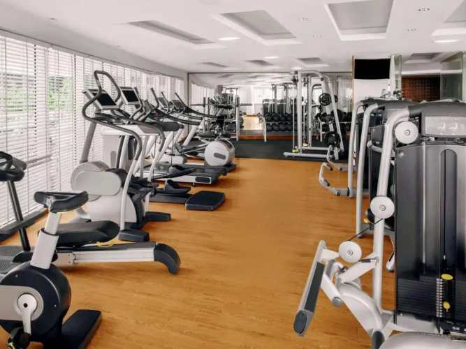 Novotel Dubai Al Barsha 5