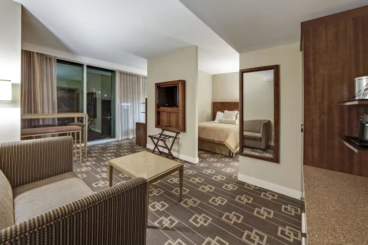 Double Suite