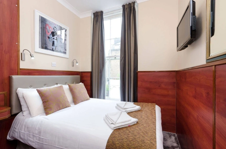 Small Double room