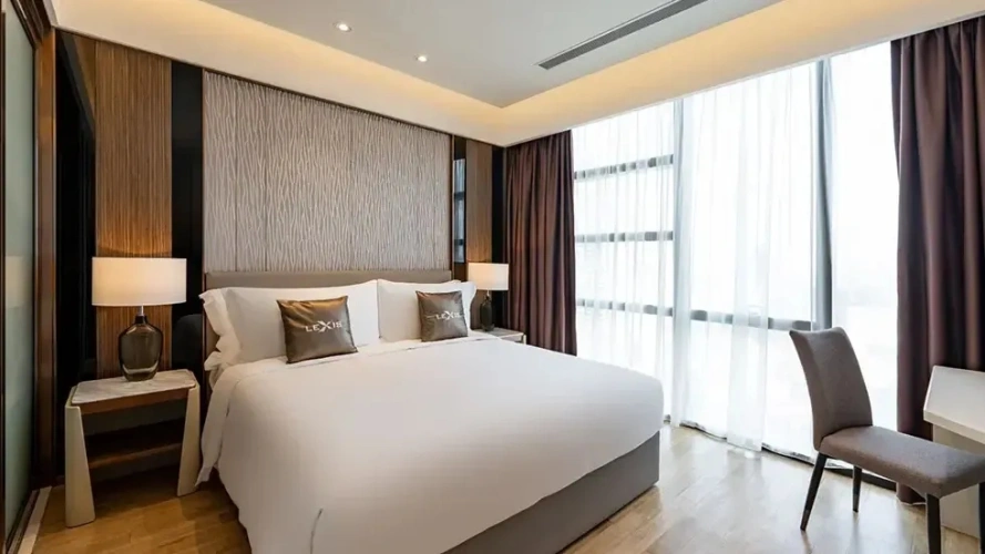 3 Bedrooms Suite with city view
