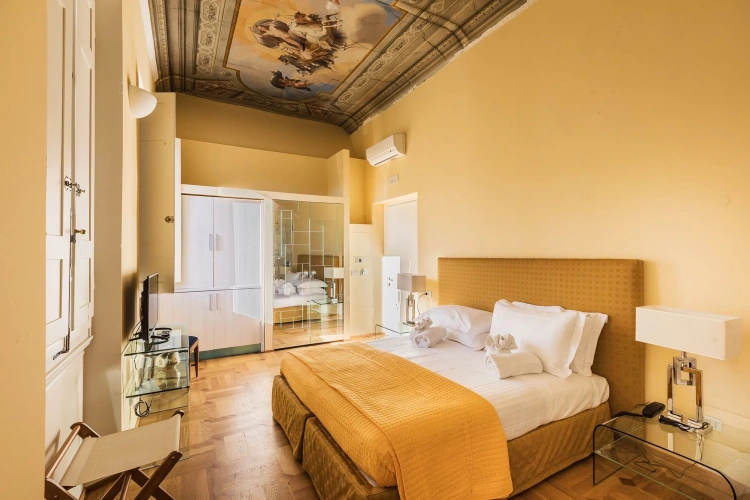 Superior Twin room with garden view