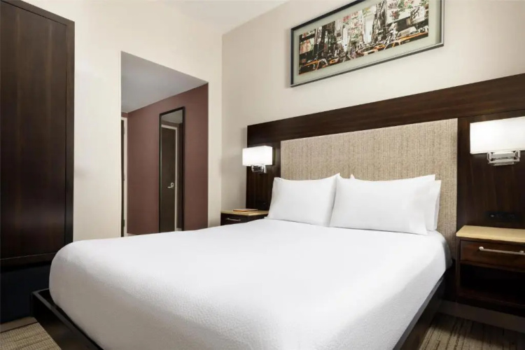 Hilton Garden Inn New York/Times Square Central photo 6