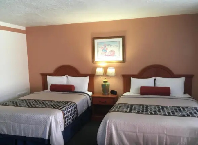 Classic Twin room