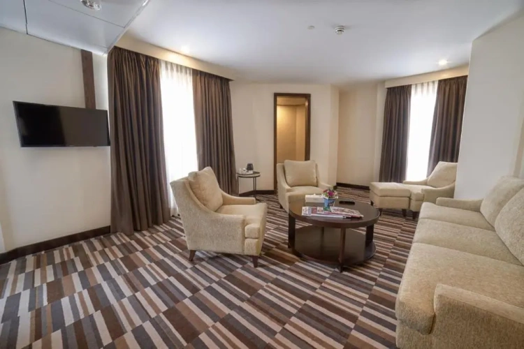 Deluxe Double Suite