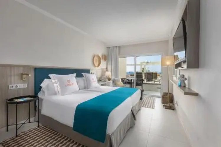 Unique Solarium Twin room