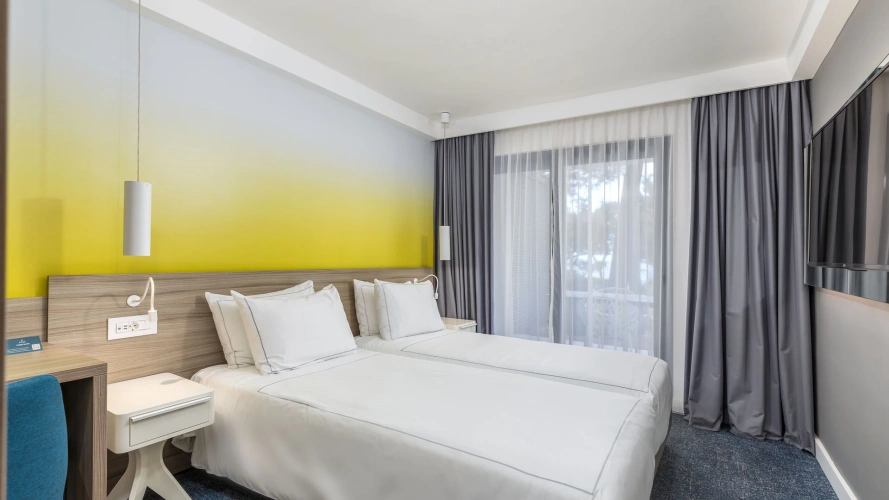 2 Bedrooms Suite