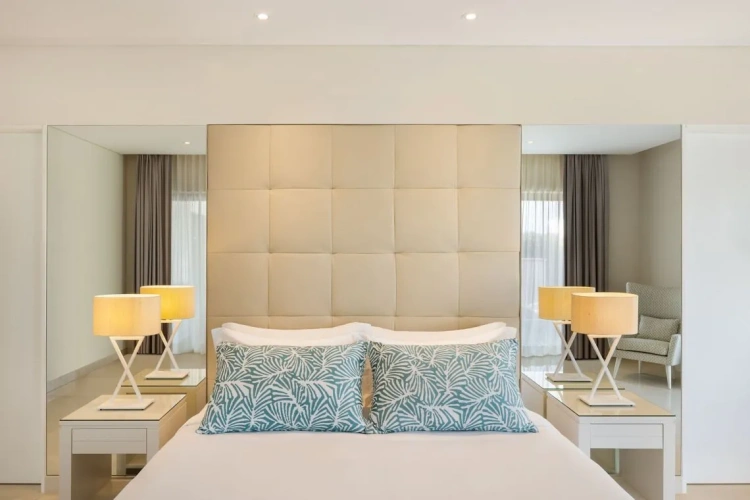 2 Bedrooms Presidential Suite with balcony and with resort view