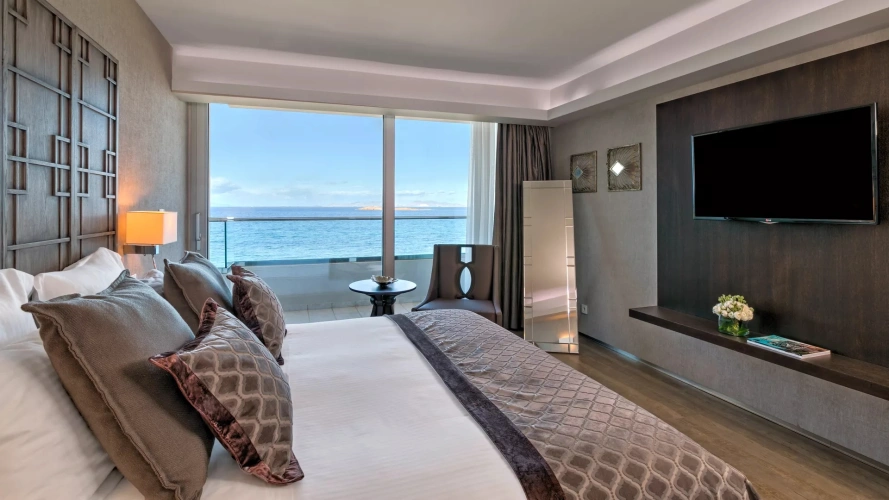 Deluxe Double Suite