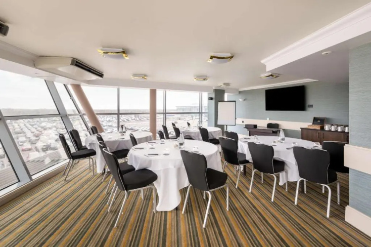 DoubleTree by Hilton Newcastle International Airport photo 19
