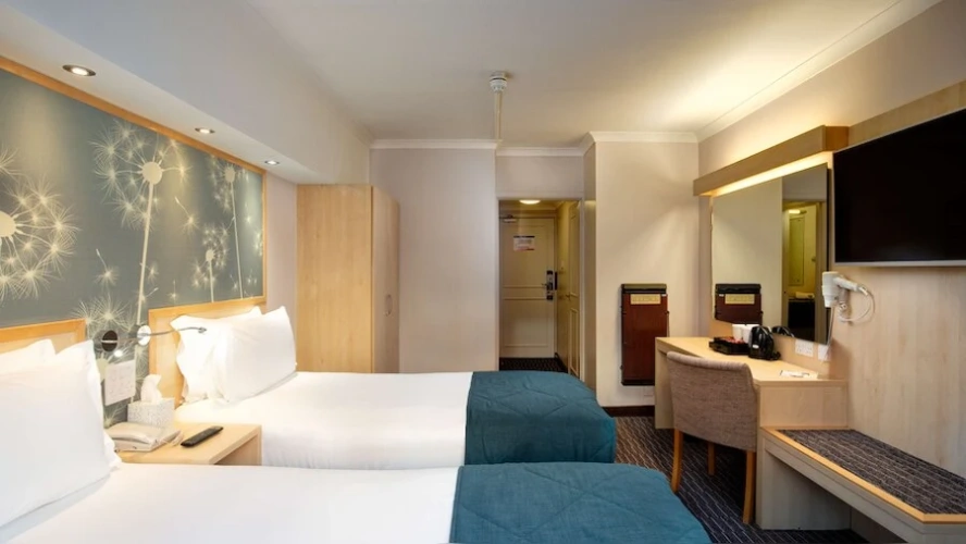 Twin room