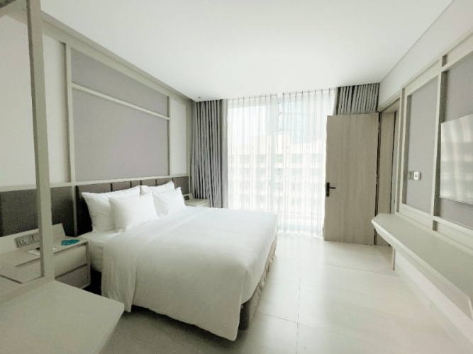 2 Bedrooms Penthouse