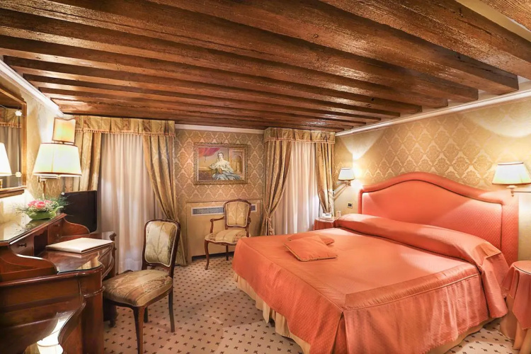 Hotel Colombina photo 11