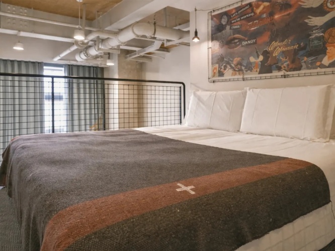 Classic Double Loft