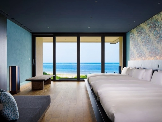 Haru Quadruple Suite with balcony and oceanfront