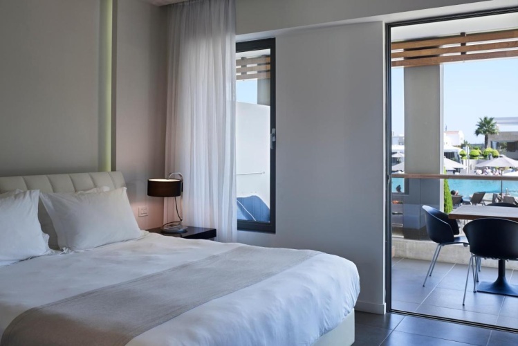 Pelagos Suites Hotel photo 19