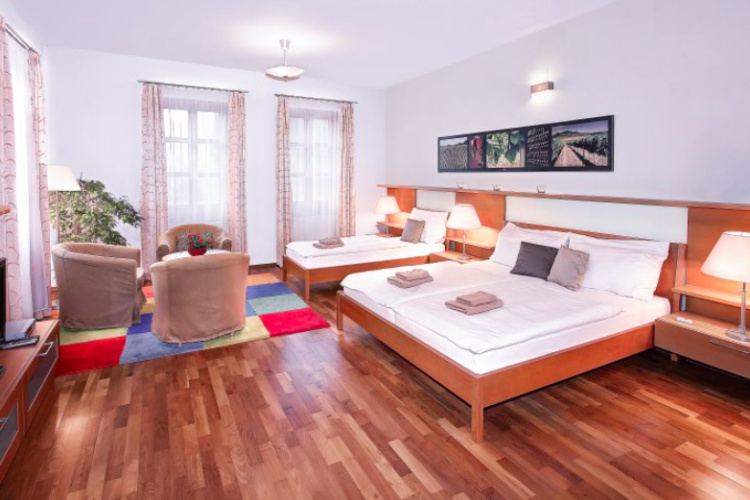 Triple room