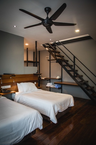 Sharing Serenity Twin Suite