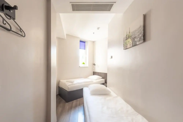 Mini Twin room