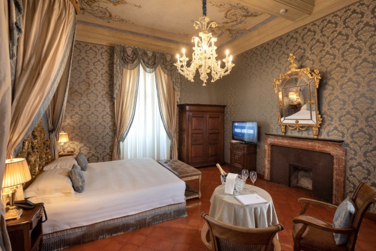 Castle Double Suite