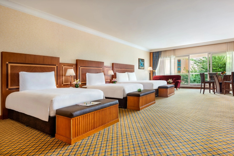 Al Raha Beach Hotel photo 40