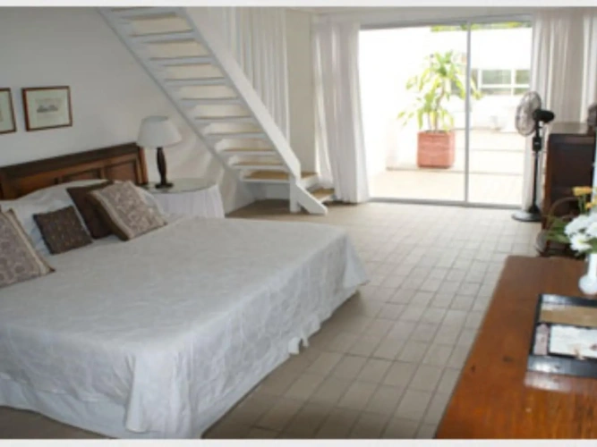 Pebbles Suite
