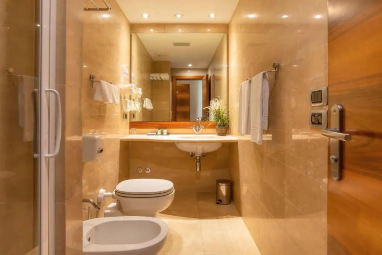 Hotel Tritone photo 17