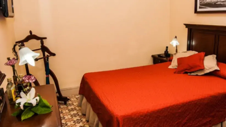 Hotel E Velasco