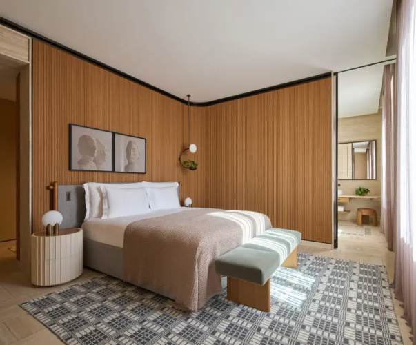 Deluxe Double Suite