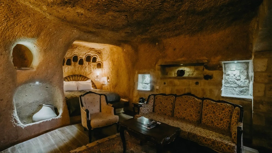 Double Cave Junior Suite