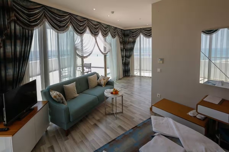 Double Suite