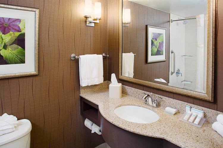 Hilton Garden Inn Hartford North/Bradley Int'l Airport photo 19