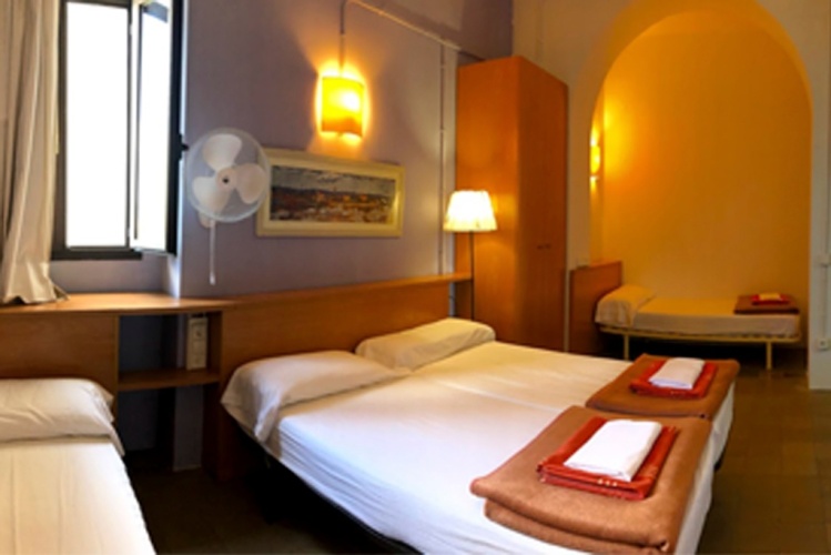 Quadruple room
