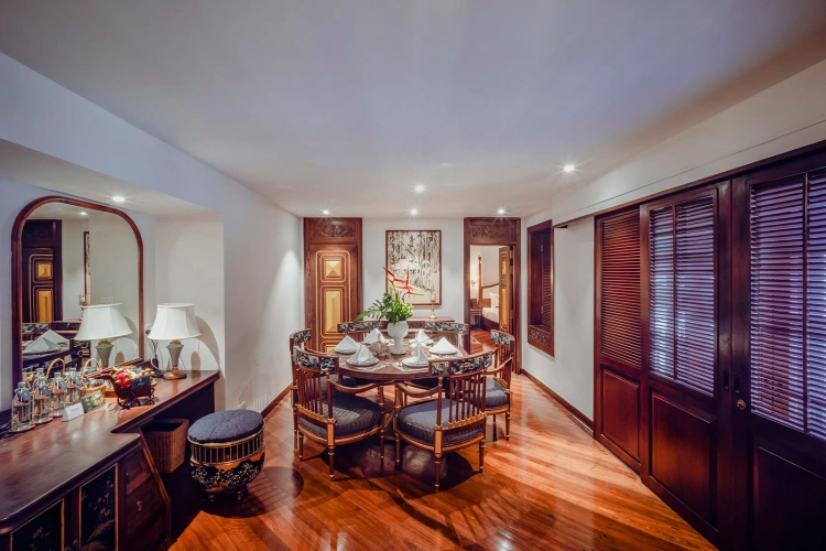 Presidential Suite