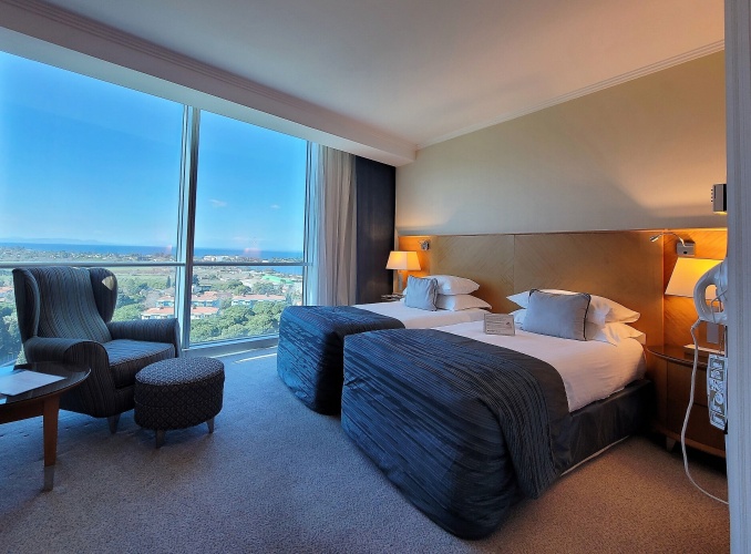 Standard Twin room with mountain view