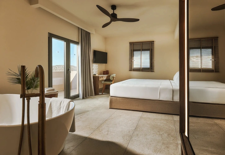 Jacuzzi Double Signature Suite with sea view