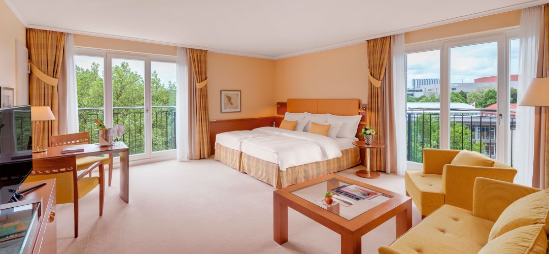 Corner Double Suite