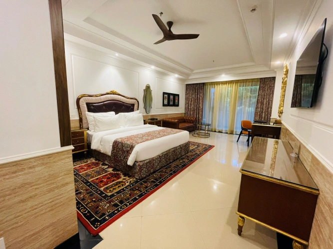 Executive Double Suite