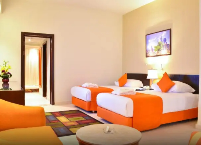 Quadruple Family Suite