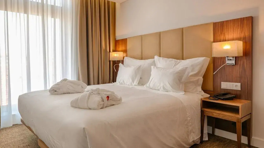 Premium Porto Downtown